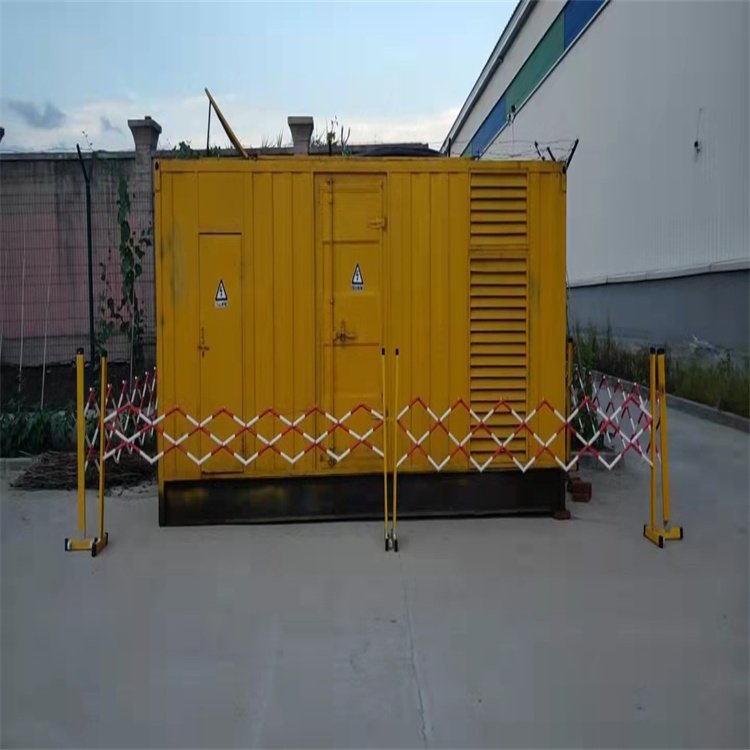 纳雍发电机组油箱盖上留出小气孔有什么用？