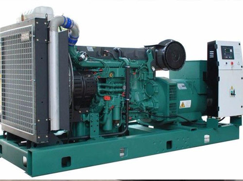 纳雍升级现有发电机组的成本大概是多少？