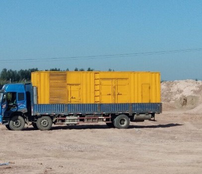 纳雍海拔3000m以上地区的变压器外绝缘距离应如何确定？